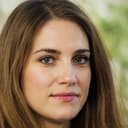 Nadja (25-35)
