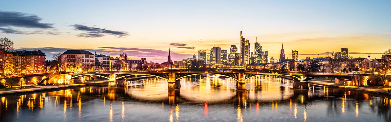 Frankfurt: Wo historische Anziehungskraft und moderne Pracht aufeinandertreffen
