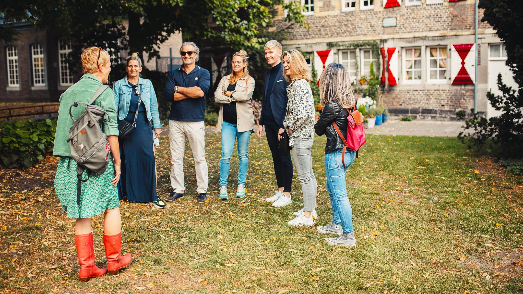 Maastricht mit Zugang zu Schloss Hoensbroek foto 3